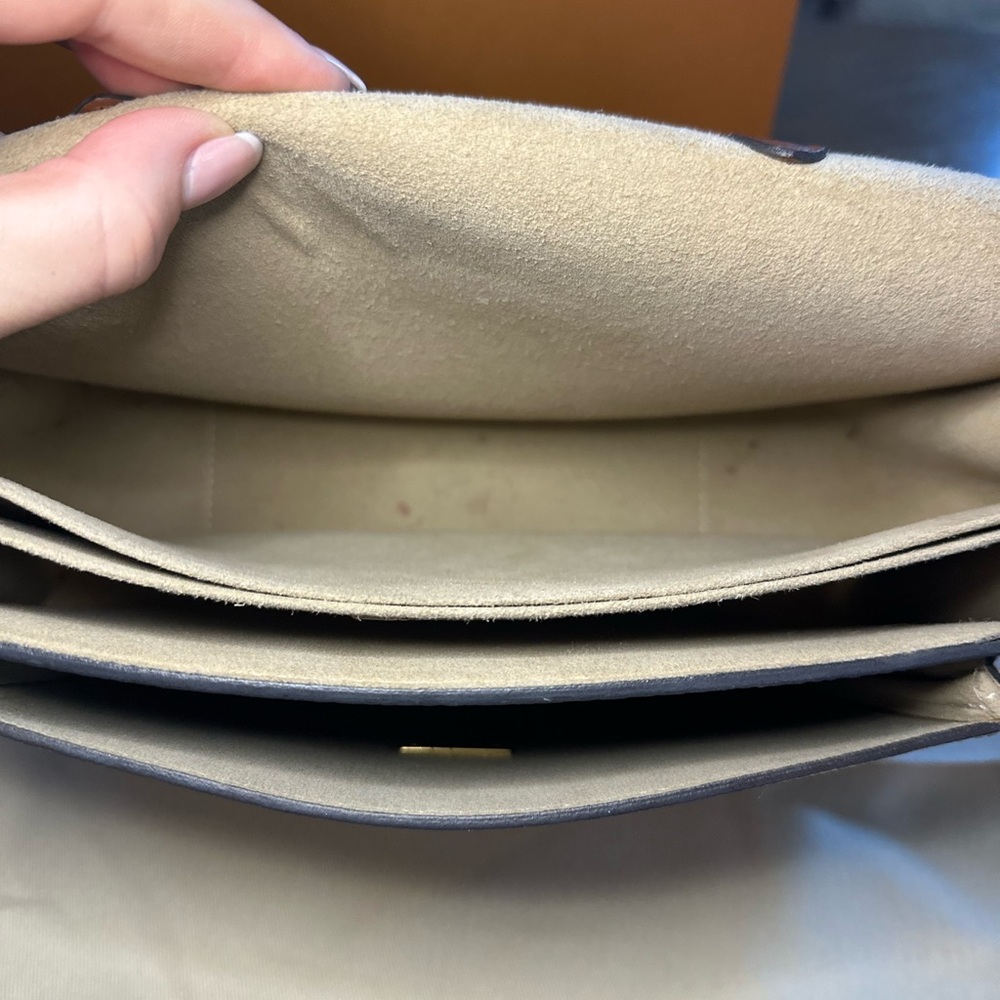 Louis Vuitton Monogram Vaugirard in Creme - Picture 10 of 16